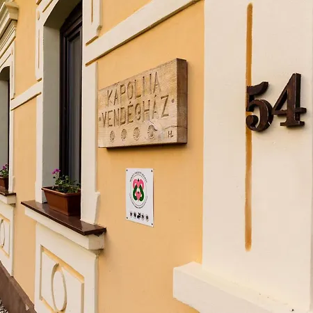 Kápolna * Kerkaskapolna
